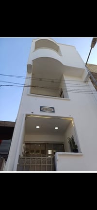 قرب جامع خديجه • ٥٧م • ٤ غرف نوم