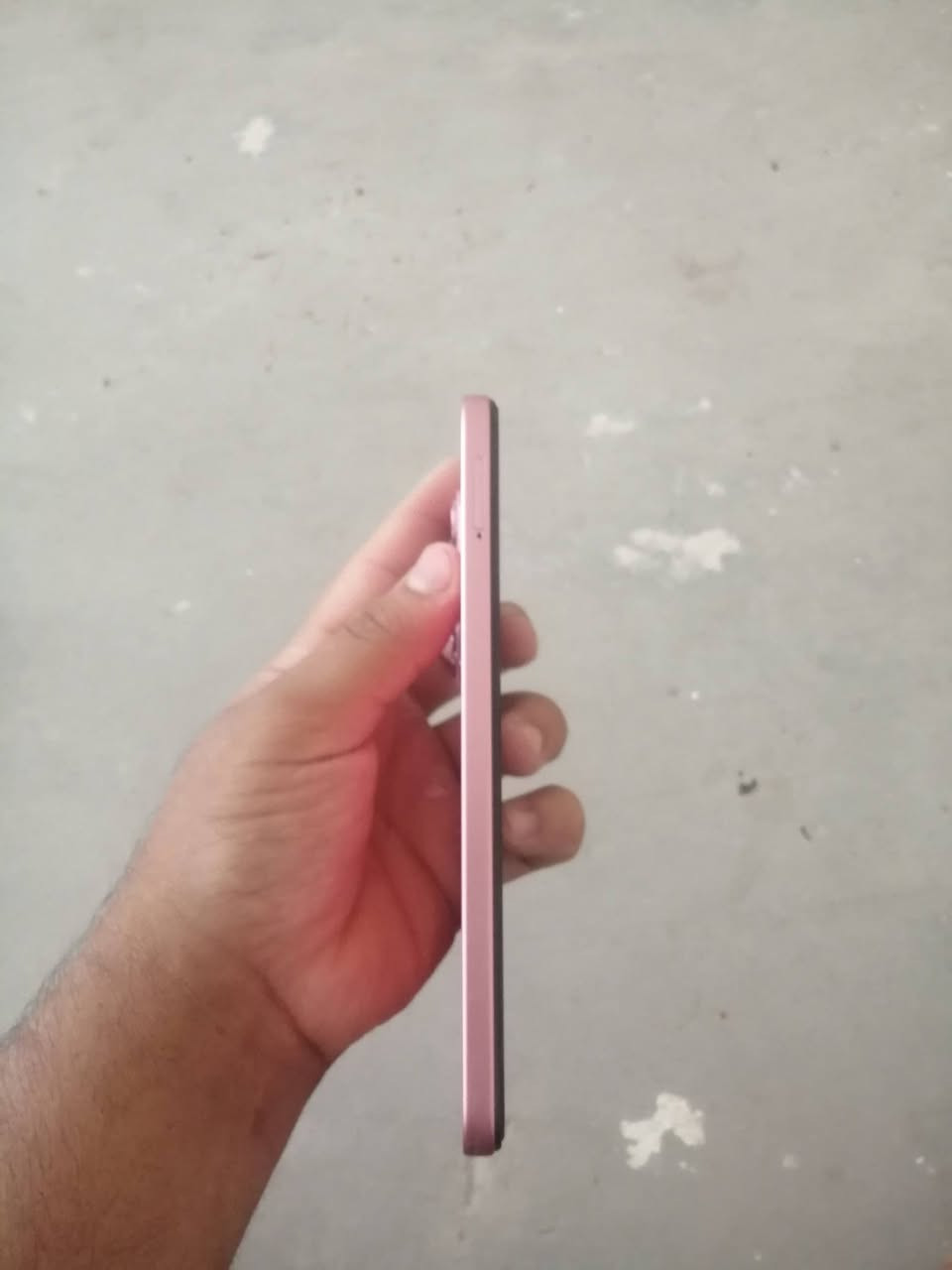 جهاز نضيف عله وضع الشركه مراوس ايفون 
او ريدمي نوت 8 ابرو حته اذه تعبان
***********مكان طارميه

