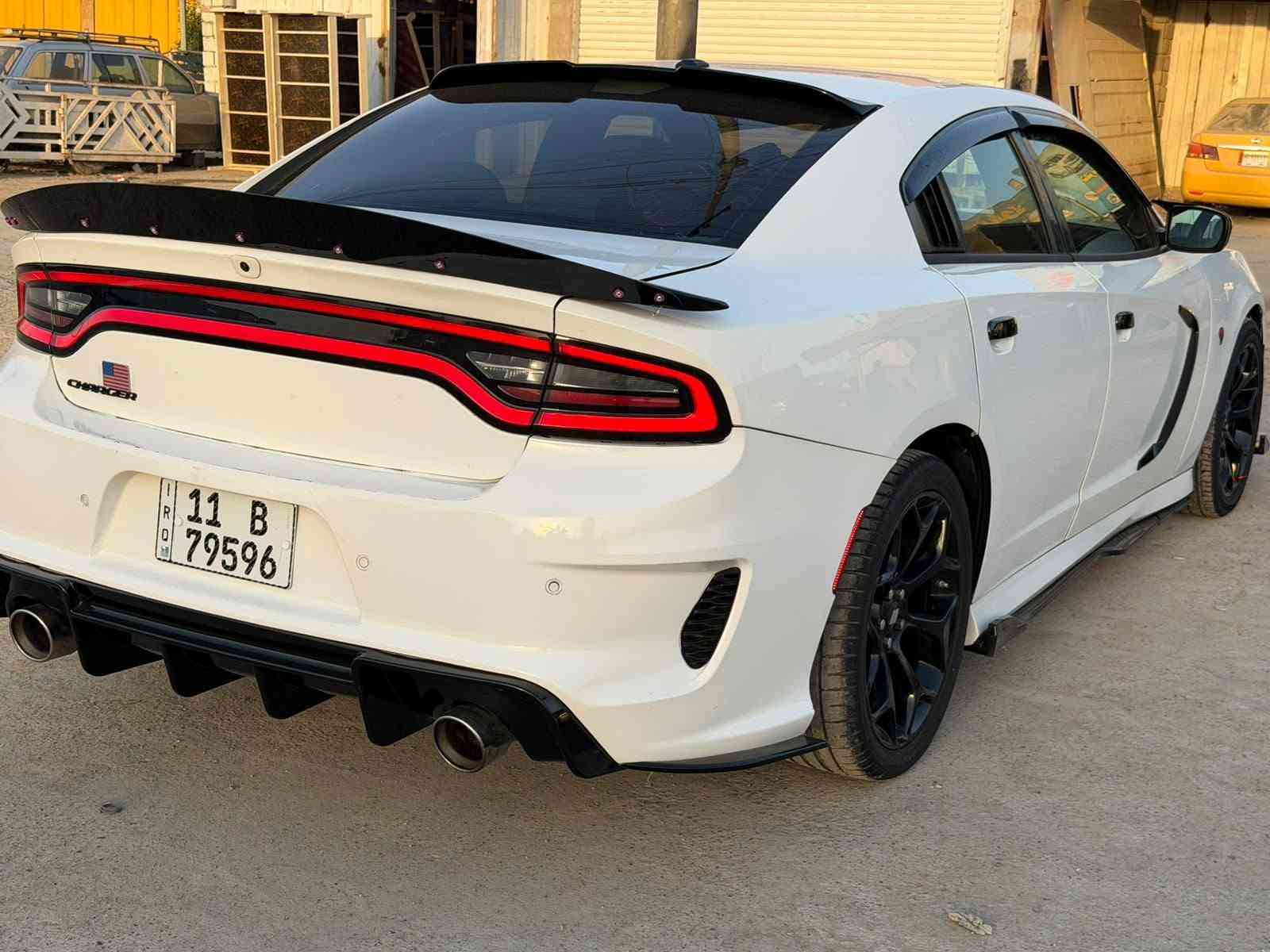 ماتحصل هيج سعر 🔥 

 جارجر sxt موديل 2016 للبيع  السياره بسمي تحويل ثاني يوم هزه جديده جاهزه مابيها ينقص دوشمه جديده تخم تاير حداده جديده بيها 3 قطع صبخ وبيها بالقماره ع حد شبر  وبيها تصليحات اني  بعدت اماكن وبيها تصليح بالغد لان حادثها امامي  السياره مابيها اي نقص اترايها كل المحافظات
باقي التفاصيل والسعر ***********
غير متواجد على الفيس
