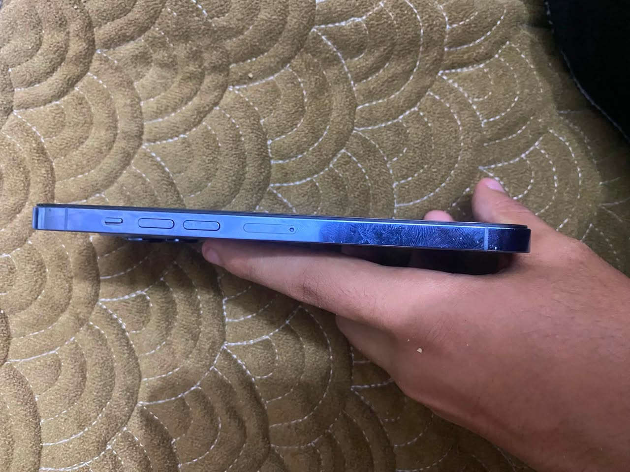 13 برو ماكس ذاكرة 512 مبدل شاشة اصلية 3 خيارات وفيس ايدي شغال ✅ مبدل بطارية 100
السعر 550 رقمي *********** العنوان بغداد الزعفرانية
