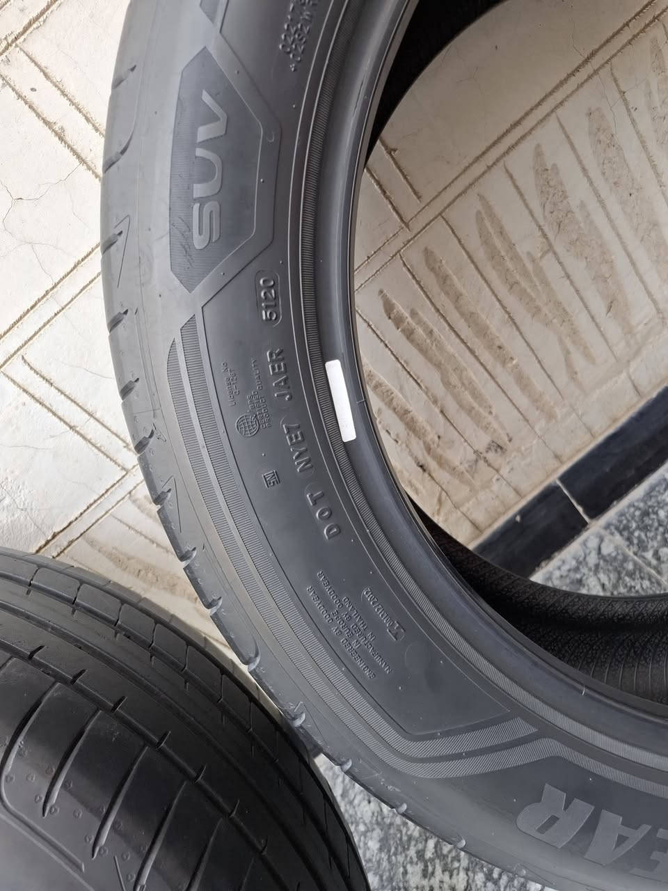 زوج تاير • جود يير • 235/55R19