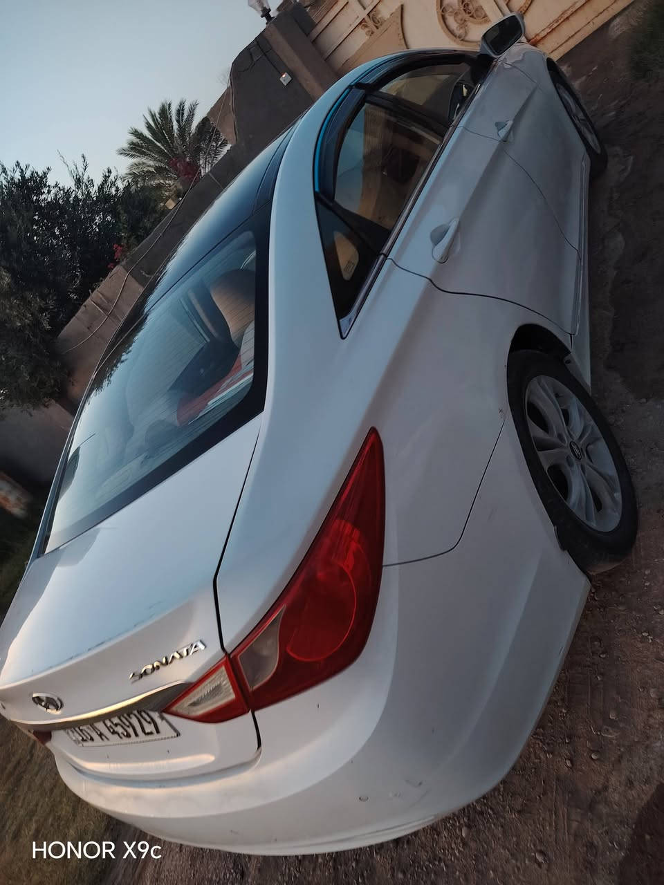 سوناتا موديل ١١خليجي فول مواصفات رقم قادسيه دولي سوناره مرفق بالمنشور مكانه بالحله ب١٠٥ قفل السياره ولا قطعه مبدله ولا حتى ظربه بيه فقط خياسات وصابغين الجاملغ للاستفسار الاتصال على الرقم ***********
***********

