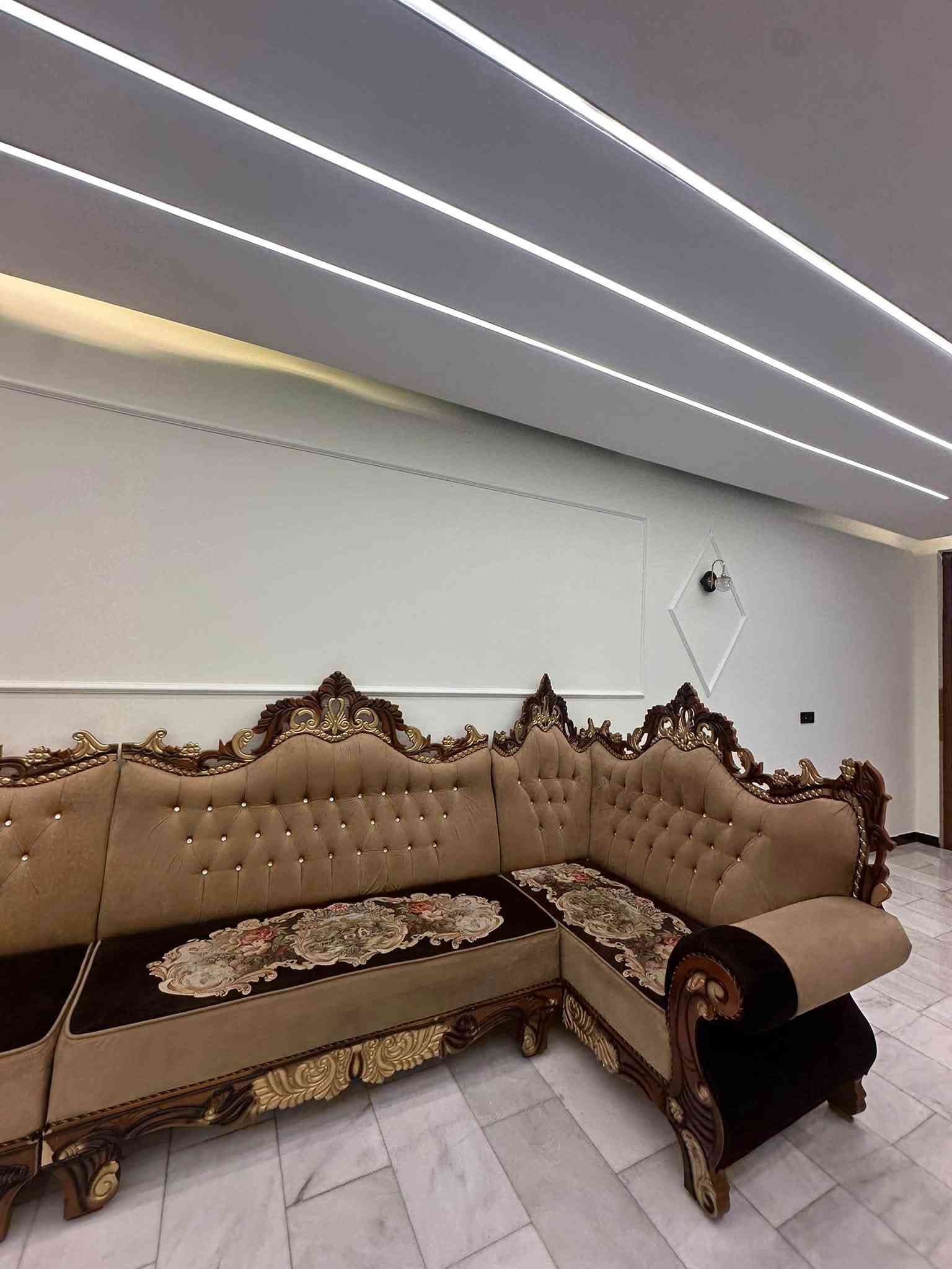 ديوان • ٩قطع • طول١٦م