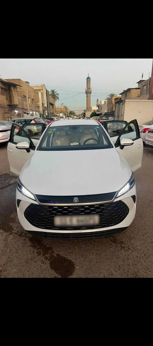 السلام عليكم  BYD Qin Plus
موديل 2025 سياره مكفوله 
السعر  19.400وبيه مجال بسيط حك الجيه مكان سياره بغداد رقم الهاتف ‏‪‏ ***********
