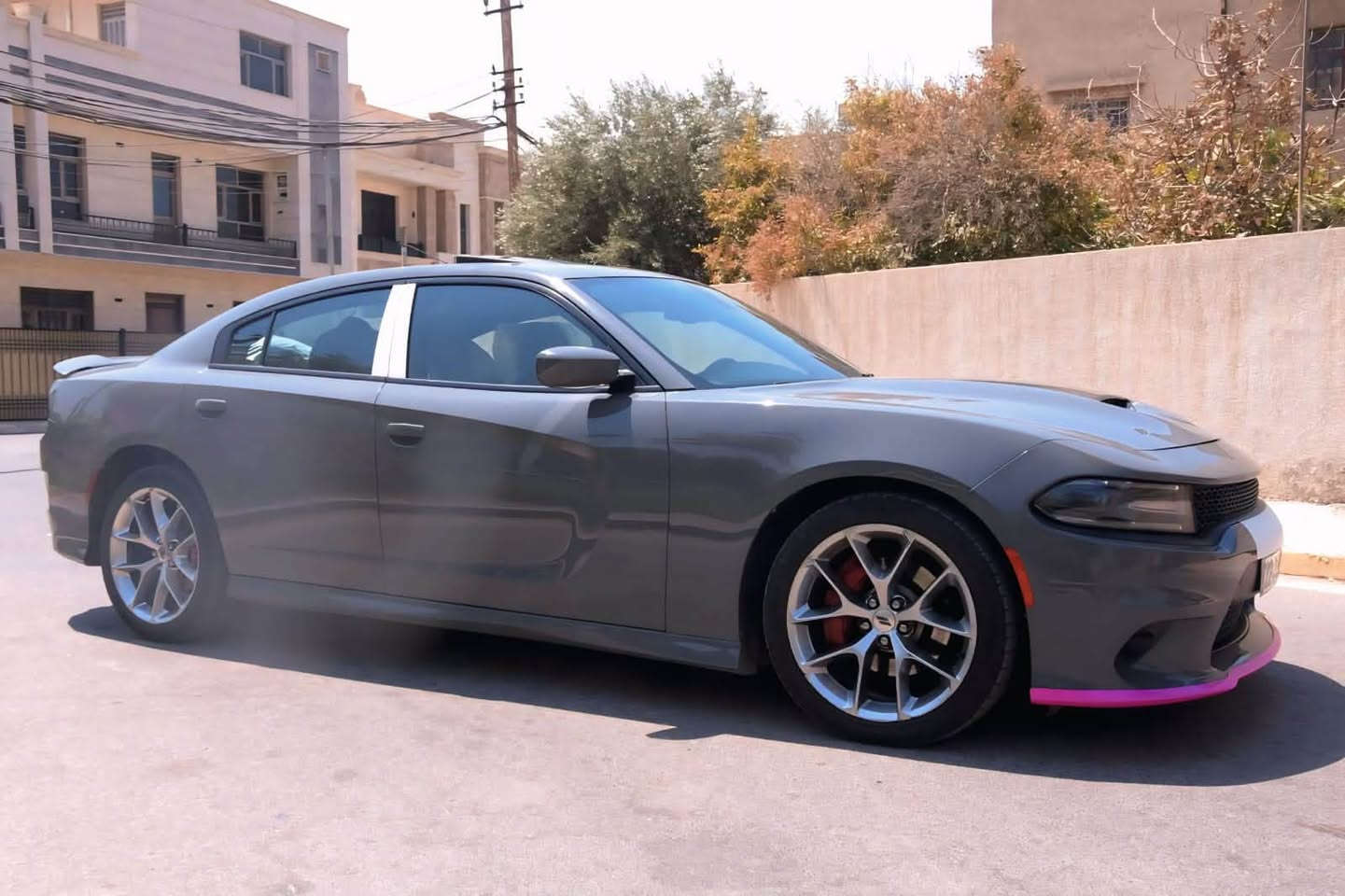 جارجرGT PLUS موديل 2019 (خليجي)
شركت هارلم سياره فول الفول مواصفات نادره                       سياره مكفوله من صبغ اوتبديل وشخوط                               سياره زيرو ماماشيه شي قليل 40.                                        رقم أربيل جديد.                                                                        لون سمنتي معروف                                                                   المحرك V6 3 6L.                                                               ويل قياس 20 انج سلفر                                                                    مقاعد رياضيه من الشامو.                                                    نقطه عمياء.                                                                         مصابيح اماميه زنون.                                                             كشافات الاماميه LED.                                                         حساسات.                                                                            شاشه كبيره مع نضام ملاحه نفكيشن GPS.                             مقاعد الاماميه كهربائيه                                                          فتحت سقف سلايت                                                                 تشغيل عن بعد.                                                                            ذاكره لحفض وضعياتالجلوس (ميموري).                              مقاعد إماميه تدفه تبريد.                                                      تشغيل عن بعد.                                                                   تعجز للمواصفات                                                                   اعله فئه بل جارجر بلاس***********.                                 سياره جاهزه من كلشي                                                         العنوان بغداد 🕥
