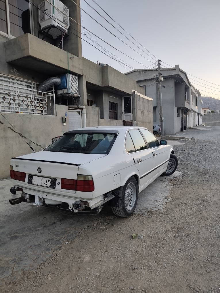 520BMWگێر عادی ئاڕم پلاستیک هەولێر تحویل پاکانەی کراوە گێڕ مەکینە تەقەو ڕەقە بەشەرت بێ بۆیاغ بێ ساردەکوتتەبرید چوارتایەی تازە لەژێردایە هەمو گیانی بەشەرت دەفرۆشم 
ژم *********** أربيل, العراق
