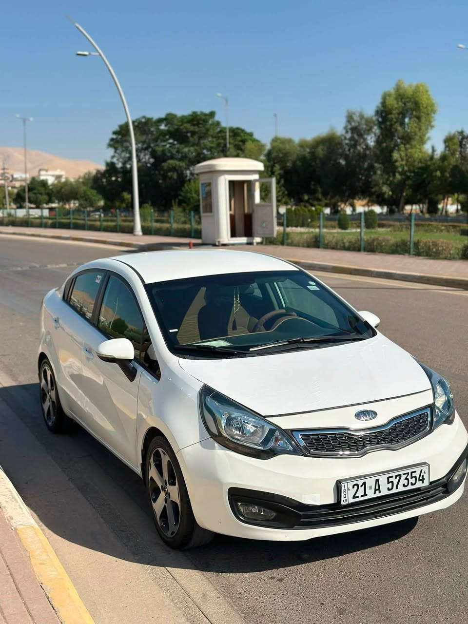 ‎بۆ فرۆشتن
KIA RIO

‎مۆدێلی2013
                                                                    131هەزار ڕۆشتوە
‎سفری شەریکەی بەخیت

‎مواسەفات

‎ناو قاوەی 

‎گير توماتيك + عادي 

eco 

‎سوكان ڤوليوم

‎ئاوێنە شه فت

‎مةكينەيى 16 

‎تەبریت ساردو گەرم بە شەرت 

‎بێ تەقەو ڕەقە زۆر جایزە

‎سعری 88 گەڵاو مەجال

                                              یەک پارچەی بۆیاخە بێ ناو گرتن

‎لە سلێمانی

***********
