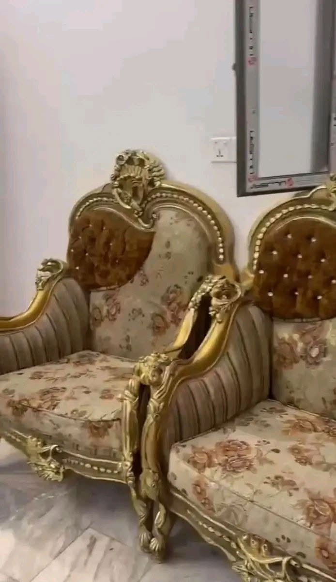 كنب • زان مصري • مستعجل