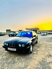 بي إم 535 • ١٩٩٠ • محرك V6