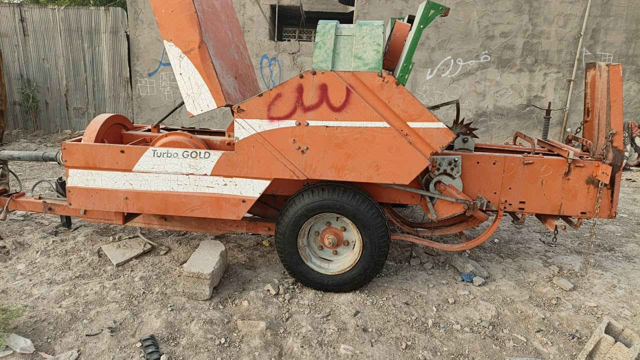 سلام عليكم مرخص الادمن المحترم كابسه تبن للبيع نظافه 95بل ميه تايرات جدد قبل يومين شديتهن كلهه بلاديه للستفسار على رقم الهاتف ***********مكانهه بغداد
