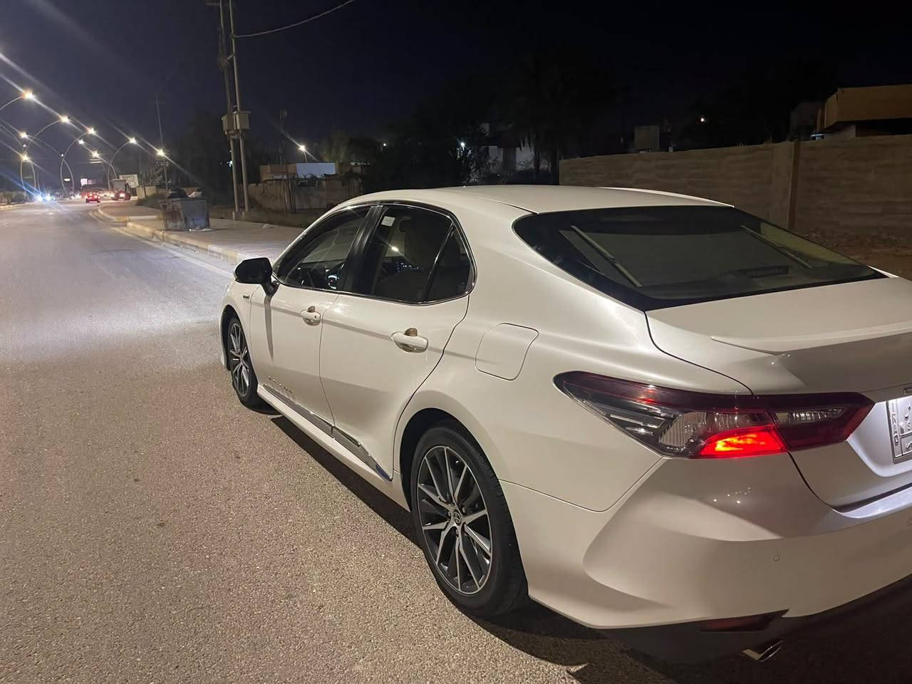 كامري خليجي فول 2023  GLE
وارد عبداللطيف جميل ام البرده
المحرك هايبرد وبانزين
سياره جاهزه من كلشي 
الممشى 210,000 كم
تخم تاير جديد نكسن 
كير محرك بطاريات كلشي كفاله

بيها طخه بسيطه شبر او اكثر في البابين اليمين 
وتم تصليحها وصبغ مكان الطخه 
اضافة الى ملاحظه بسيطه في الدعاميه وتم تعديلها
مكان السياره متواجد  بغداد او الانبار 

رقم صاحب السياره 
 ***********
السعر :: اطلبه بالتعليقات يصلك خاص 📩

#ادارة_الصفحه ⚡

ملاحظه / 🔴
مدير الصفحه غير مسؤول عن بيع وشراء واصوليات السياره نحن صفحه لعرض السيارات فقط.
