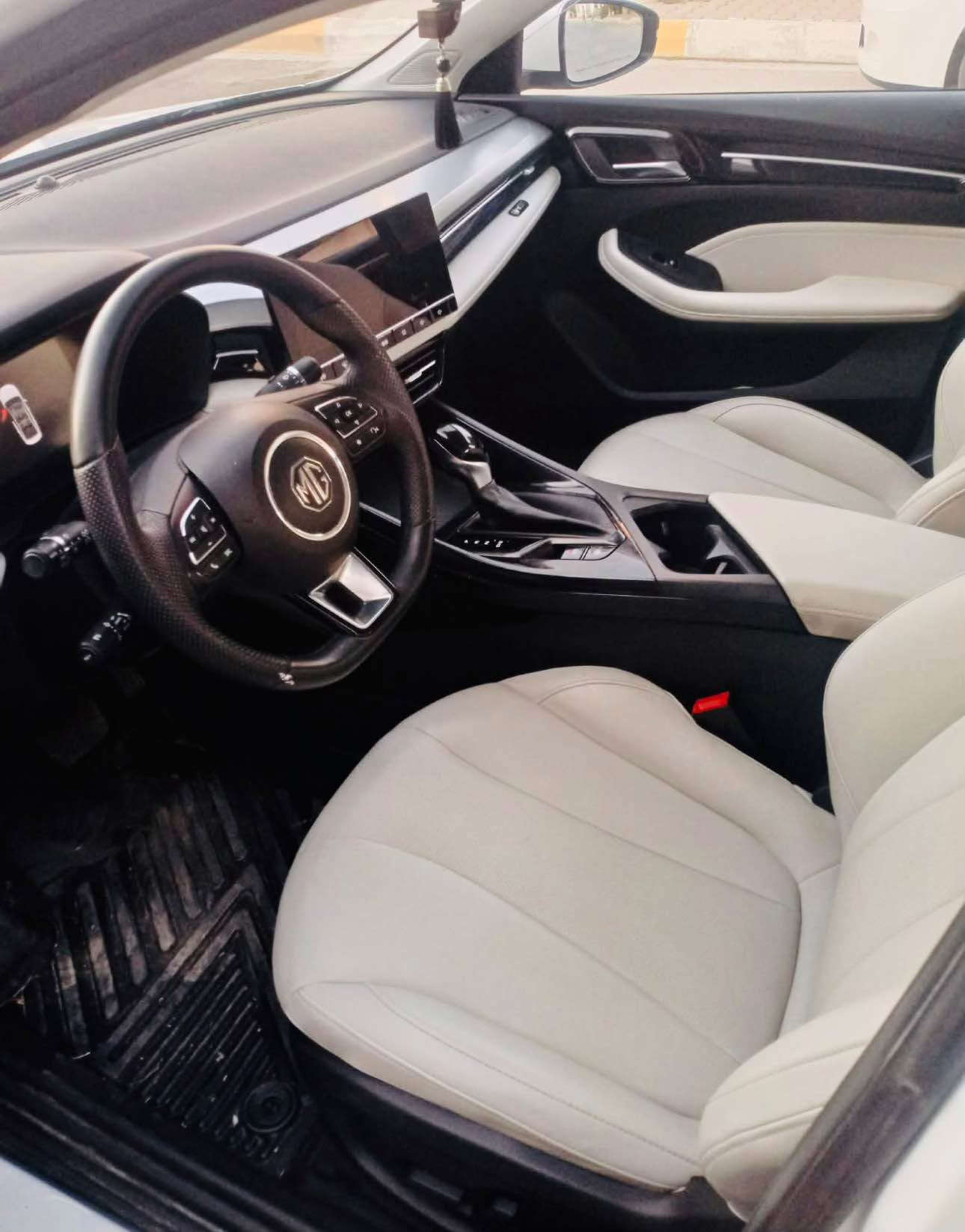 MG5 شکڵ نوئ 
زەمانی شەریکە 
مۆدێل / 2025 
ڕۆشتن / 18000 کم 
سيرڤس کراوە تا ٢٥ هەزار 
سەیارەکە بۆیاخی نیەو تەنیا ئەو بۆنیدەی کەمئ pdr 
بئ مسرەفەو گاعی تێکراوە 
فول مواسەفات / کشن جلدو کارەبا و سڵاید و بەسمەو شاشە الیکترۆنی و ئاوێنە اشارەت و زۆر مواسەفاتی تر… 
تحویل و غەرامەو گێڕو مەکینە بە شەرت 
سعر/ 122$ مجالێکی کەم 
شوێن / هەڵەبجەی کۆن 

***********. What’sapp حلبجة, السليمانية
