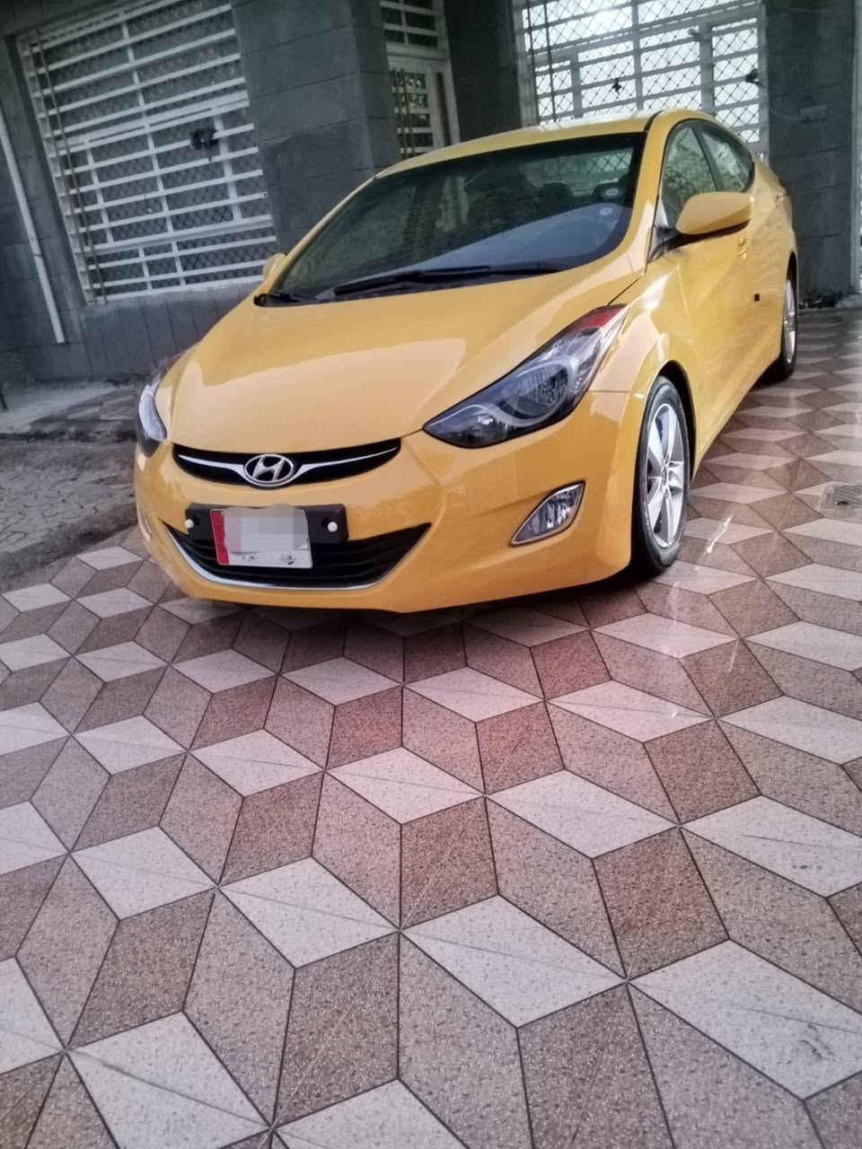 سلام عليكم الانتره مديل 2013 رقم بغداد امريكي حادث جاملغ امامي  الباقي ليبل واحد  مكينه 1800 دوش تبريد ثلج حداديه جديده  تخم تاير مكاني بابل مركز مدينه  ***********
