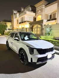 سورنتو ٢٠٢٥ • ٧ راكب • بنوراما