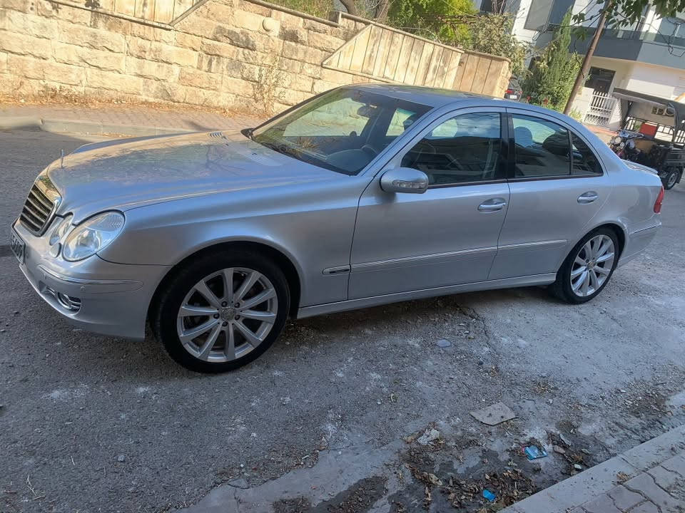 E280 • موديل 2005 • تسجيل أول