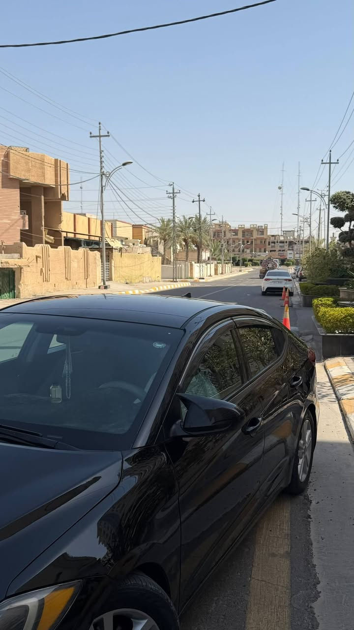 سلام وعليكم لنتره موديل ١٨بيه صبغ جاملغ وبنيد وبل داير الخلفي رقم أربيل جاهزه من كلشي أي نقص مابيه الاستفسار ***********
