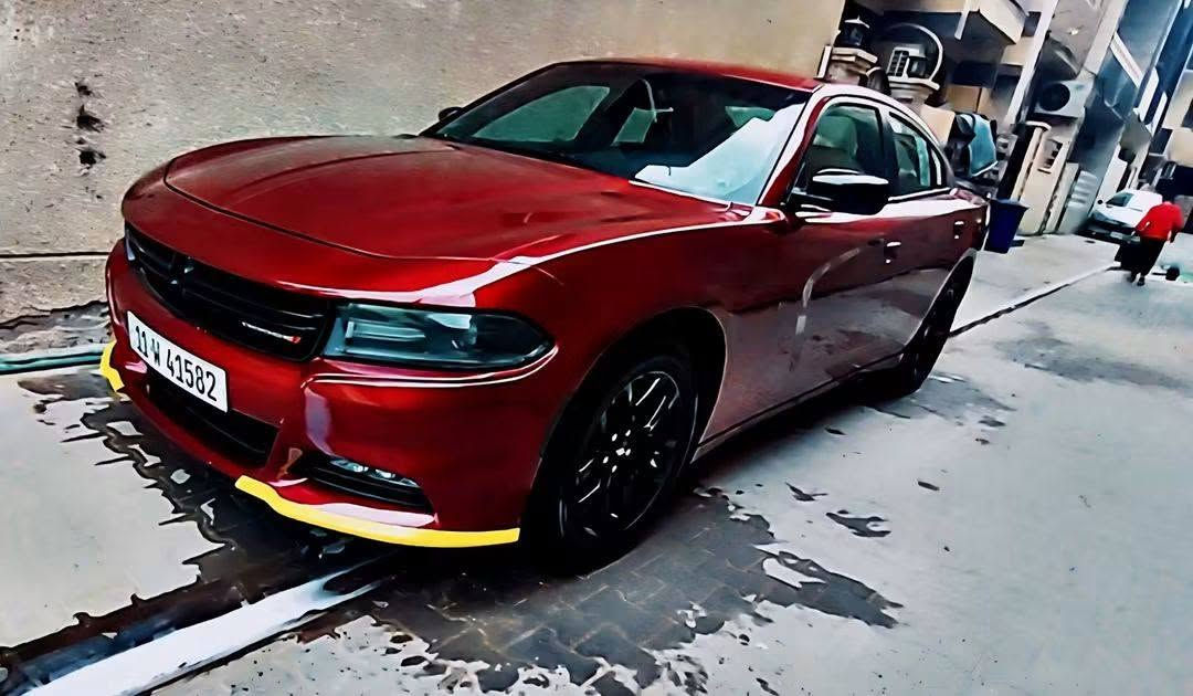 السلام عليكم جارجر للبيع فقط بدون مرواس موديل 2020 اصل 
رقم بغداد  مداور ثاني يوم 
مواصفات  SXT 
بجم كبس 
شاشه كامله دواره تدعم كار بلي
 بدون ايربك 
تشغيل عن بعد 
حساس خلفي 
كشنات كهرباء حضن 
سياره على وضع شركه 
ماشيه ٧٦ حقيقي بيه قطعتين صبغ
سياره احله من الصور بعد 
سياره استخدم شخصي 
استفسار ***********
