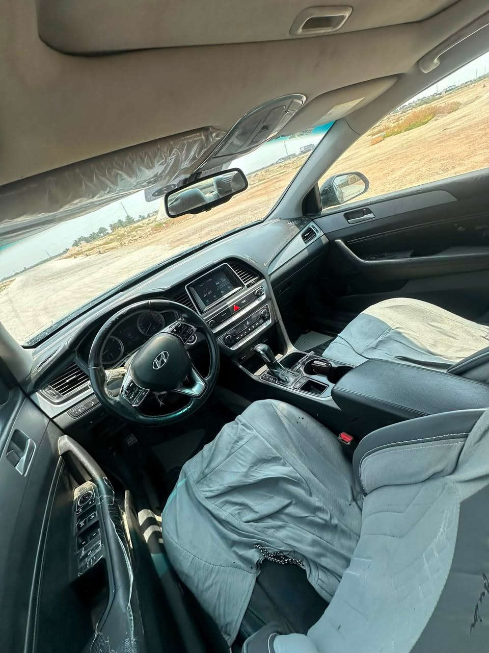 السلام عليكم 
سوناتا 2018 امريكي حادث جاملغ او بنيد بدون دواخل 
رقم قادسيه باسمي 
فول مواصفات للخير 
السعر 110 وبيها مجال للشراي 
عنوان ديوانيه 
***********
