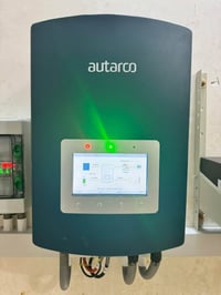 منظومة شمسية • انفيرتر 3.5 kW • بطارية 5.12 kWh
