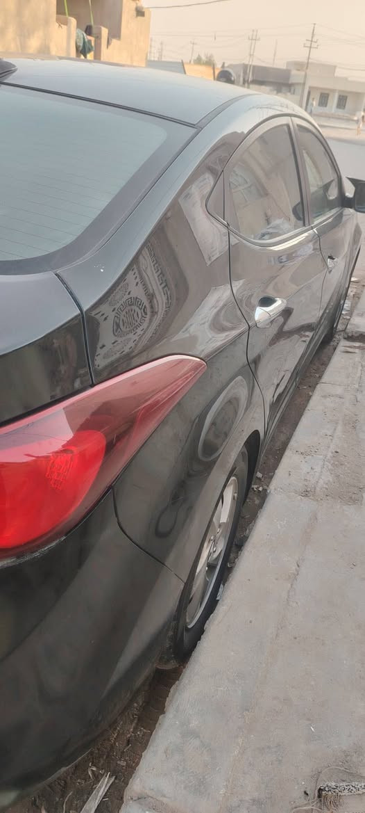 السلام عليكم
النترا وارد أمريكي مكينه 1800 دوش مامفتوحه ماشيه 156m كير حداديه تخم تاير تبريد كوله جديد حادثه جاملغ مبدل أصلي نفس اللون تفاصيل أكثر
رقم الموبايل ***********
رقم مثنى  سنويه لل(2028)
العنوان الناصريه مركز
السعر 87 وبيه مجال بسيط
