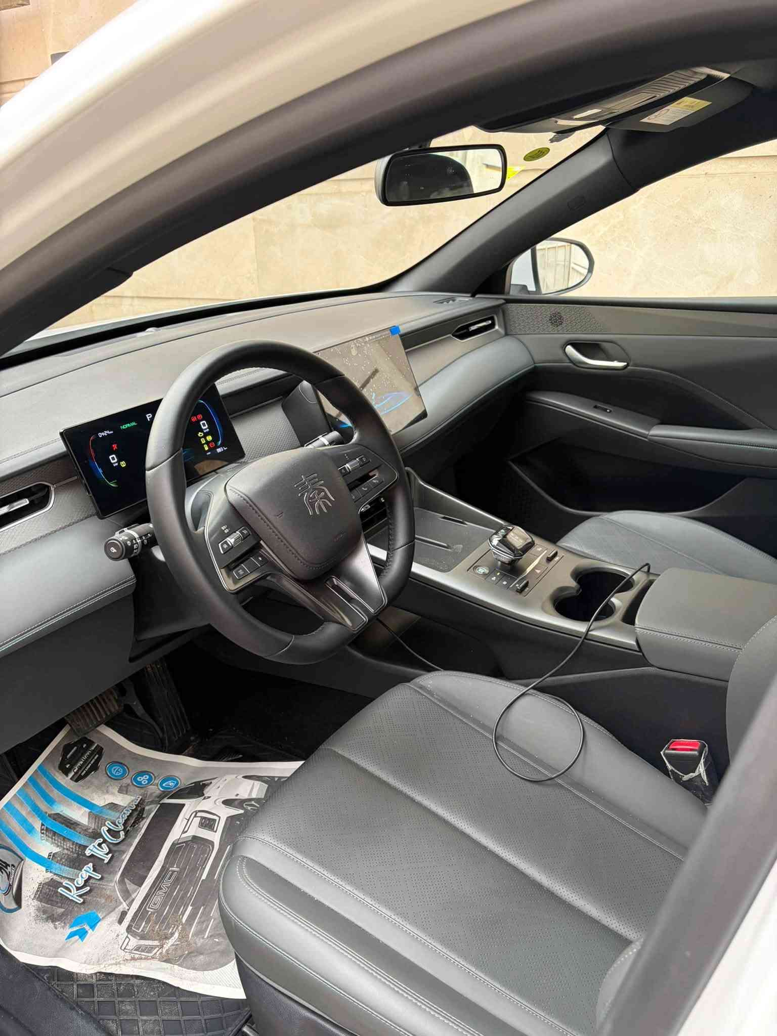 BYD جن بلاس
موديل 2025 مكفولة كفالة عامة داخل زيتوني ماشية 7 وظع الزيرو مكاني بغداد

السعر 20900بية مجال بسيط

موبايل ***********
