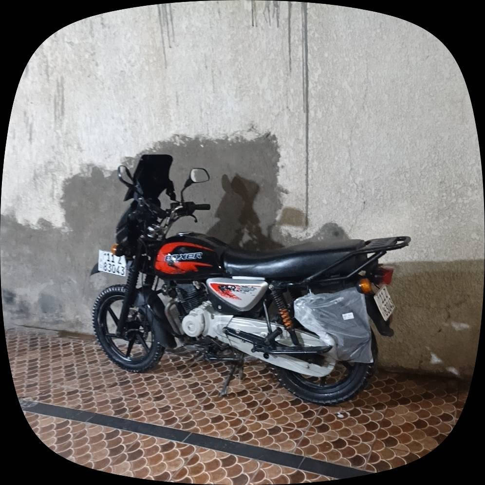 السلام عليكم بوكسر 2022 شكل 23 الدراجه مجفت شركه المكينه ناعمه وكامله من كل شي كهربائيات سلف هندر كامل الدراجه لونهه احمر حتى بلسنويه احمر بس نزرف التانكي وبدلتهن سود وغراضهن كلهن ضامهن شكو شي مبدل بيها ضامه انطي وي الدراجه تايرات جدد باتري جديد صدر إمامي خلفي نضيف حلوه الدراجه شلعه معدل كامله مكمله رقم بغداد باسمي 
2100 وبيها مجال بسيط
*********** فقط واتس
