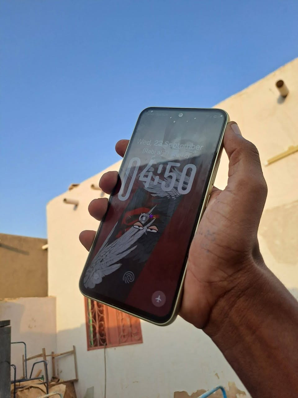 للبيع سامسونك a54 ..5g 
ذاكره 256
نضيف
لون مميز فستقي
سعر 275 
استفسار ***********
