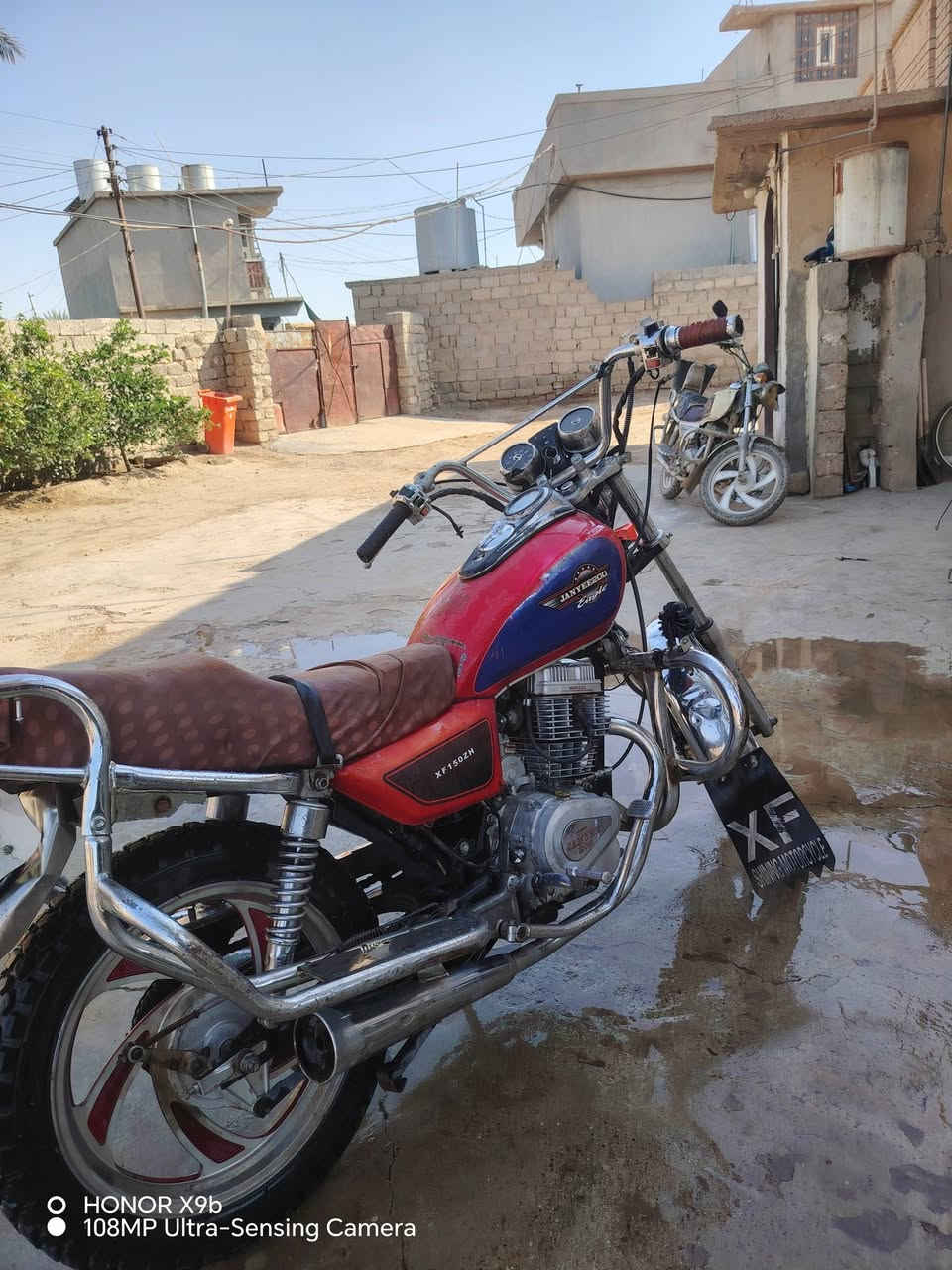 السلام عليكم  السعر 375 وبي مجال حك الجيه وحياكم 
موطور للبيع

جني بل كين 

موديل 18

محرك مفتوح مبدل عينه  فقط

نشاط فول 

كهربائيات كلها شغالات

@إشارة 

طخم تواير جدد

وياله مسطره

موطور ماتصرف علي ربع

موطور مال جنيه

شوف العين يبري الذمه 

رجاءاً رجاءاً اذا مو شراي لاتعبني
رقم الهاتف  ***********

نص مكتوب في الصور:
- HONOR X9b
- 108MP Ultra-Sensing Camera
- HONOR X9b 108MP Ultra-Sensing Camera
