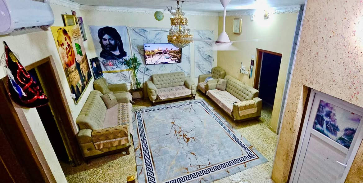بيت ركن للبيع
المساحة 200 متر

واجهه 10 نزال 20

طابقين

يحتوي على استقبال + مطبخ+صالة وغرفتين

الطابق العلوي غرفتين وصالة بناء حديث

طابو صرف بسمي

العمارة / الدبيسات / قرب حسينية الزهراء (ع)

البيت مشاع (بيه حصه ربع للمالية غير مدفوعة)

السعر 135 مليون فقط (وبيه مجال)

***********
