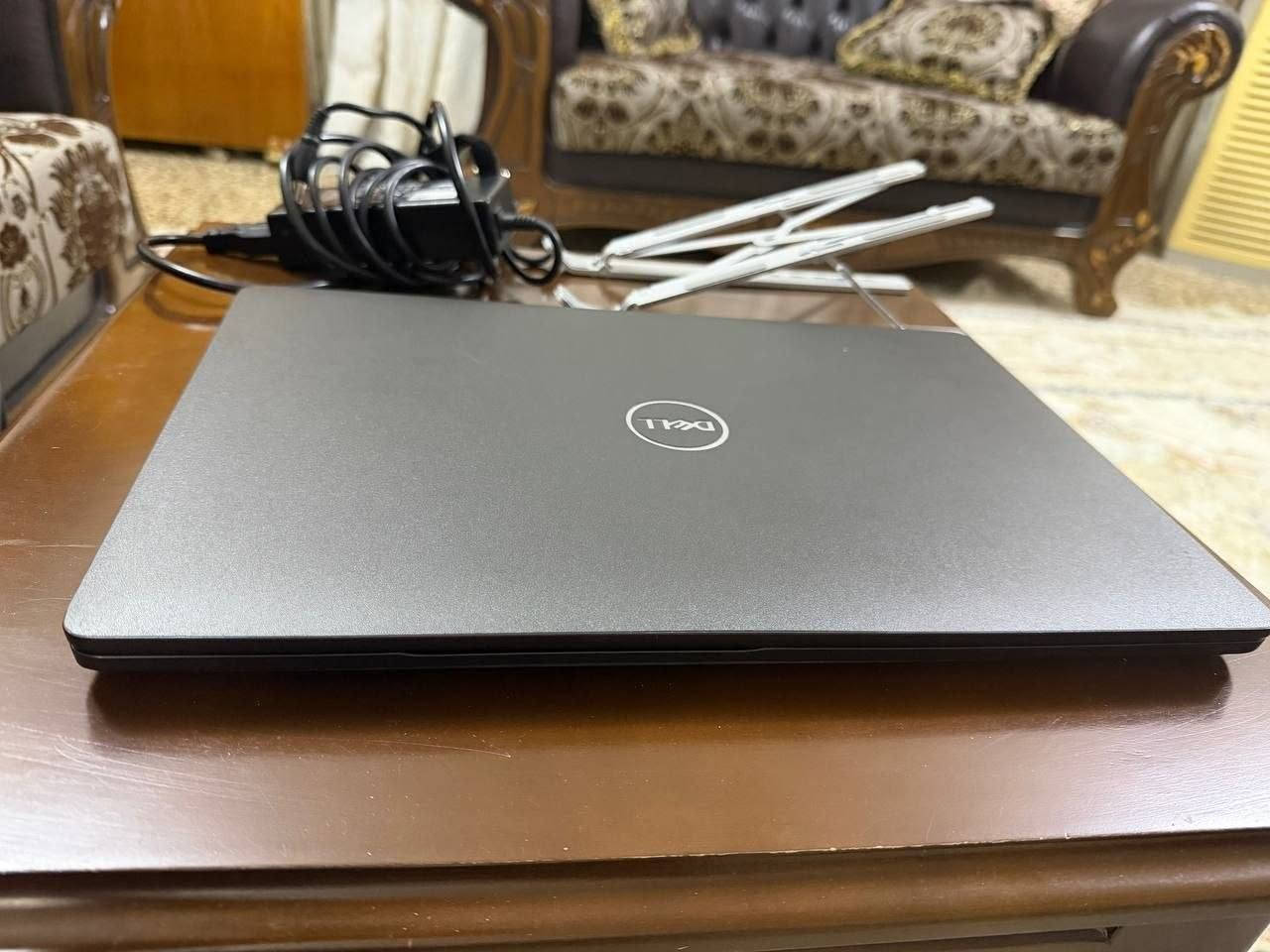 ديل Precision 3540 • رادون WX2100 • ١٦GB رام