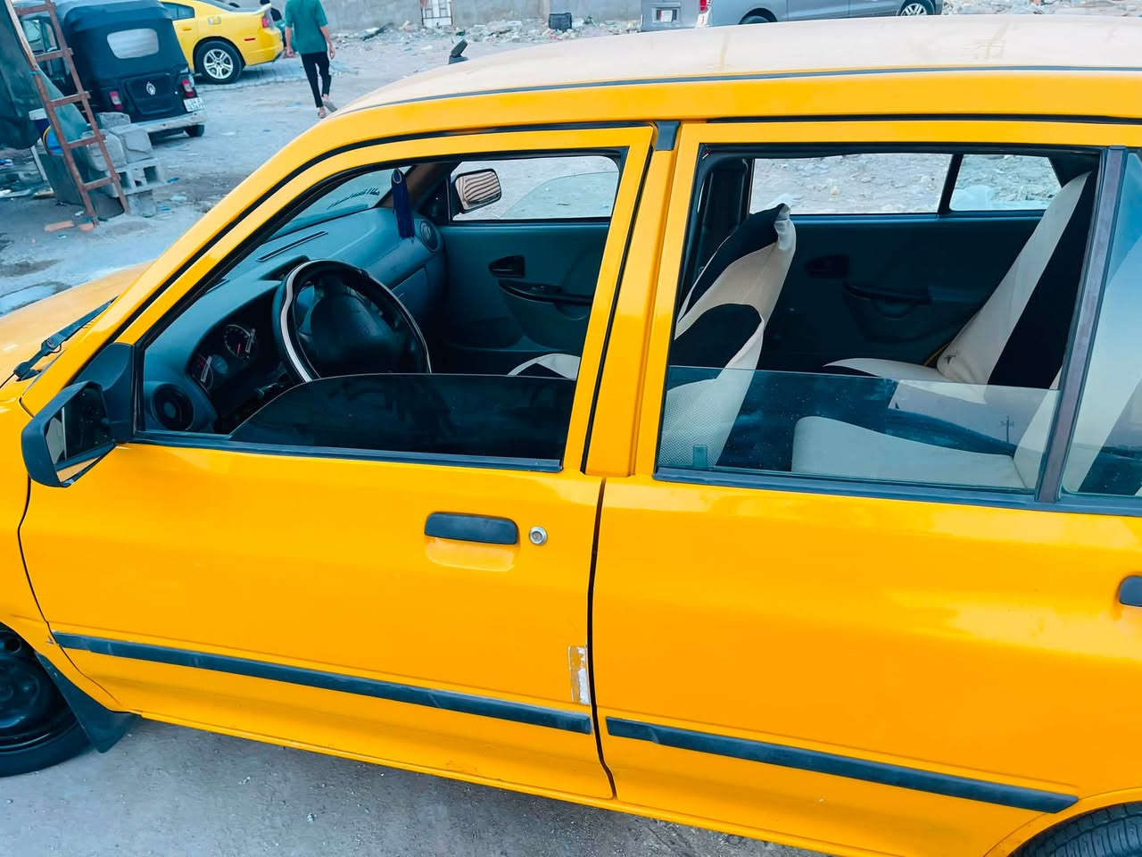سايبه للبيع موديل 18سنويه منتهيه بل 2024سياره جاهزه مابيها شي محرك وكير وكهربايات كلها شغاله سعر 27مكاني البصره القبله لاربع تلاف ***********
