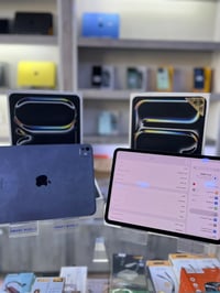 متوفر ايبادات 2024 حجم 11 بطاريات 86 وفوك نظافة 95 وفوك ذواكر 256 يرهم...