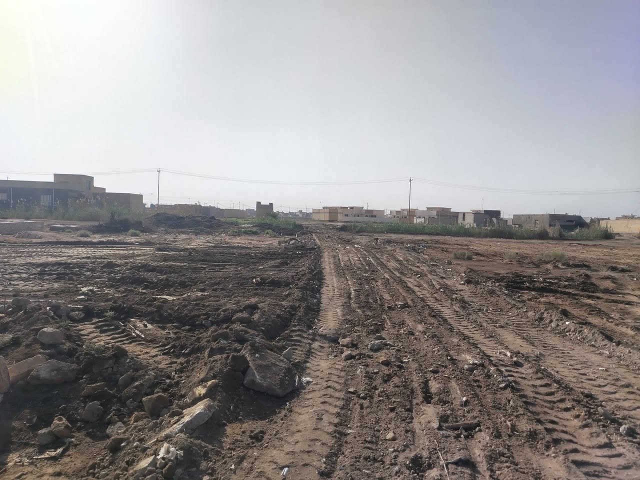 سلام عليكم توجد قطعة أرض زراعي سند 25
قريبه على الجربوعيه الثانية المساحة ٣٤٨ متر
ماء كهرباء شارع سبيس قريبه على تبليط
اي استفسار *********** ***********
السعر مناسبة كلش
