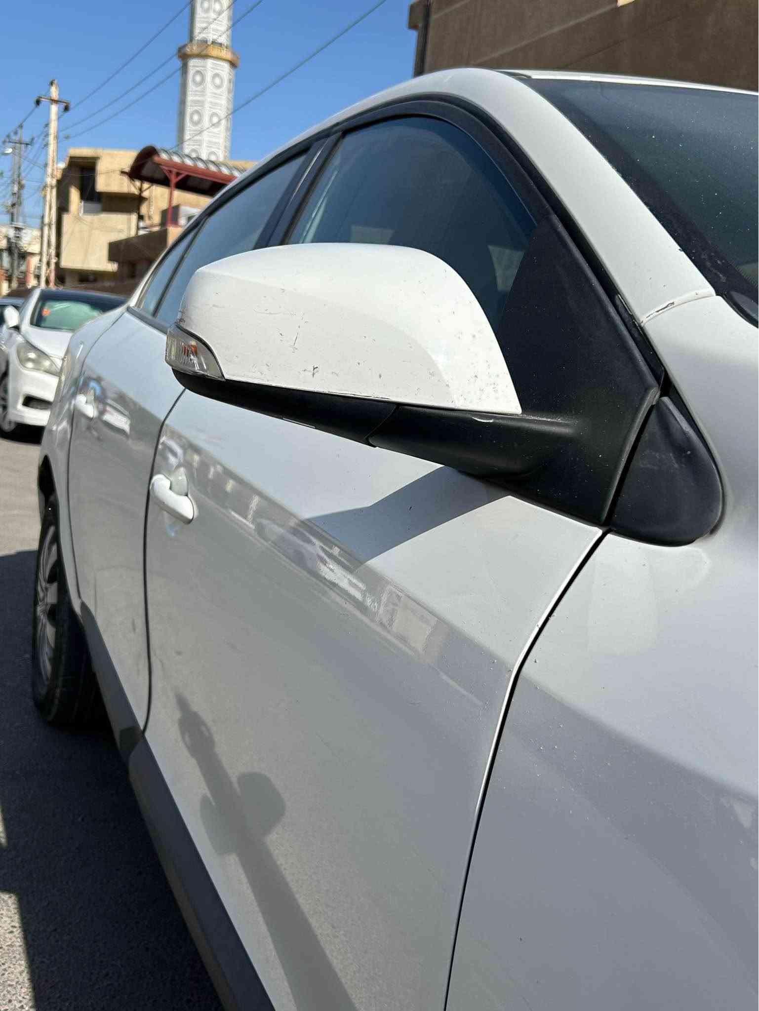 سياره كلش نظيفه مستعجل ع بيعه 
كير محرك تبريد ما شاء الله ما بيه اي نقص
وهذا وضع السياره 
سياره باسم بنيه 
تحويل مباشر 
سنويه وهزه جديده رقم دهوك 
بيهه مواصفات 
شاشه 
تحكم
اشاره مري مواصفات نص 
غرفه كلش نظيفه

مكان السياره بغداد الغزاليه 

سعر السياره 57 ورقه قفل مال مستعجل ع بيهه
 
*********** بغداد, العراق
