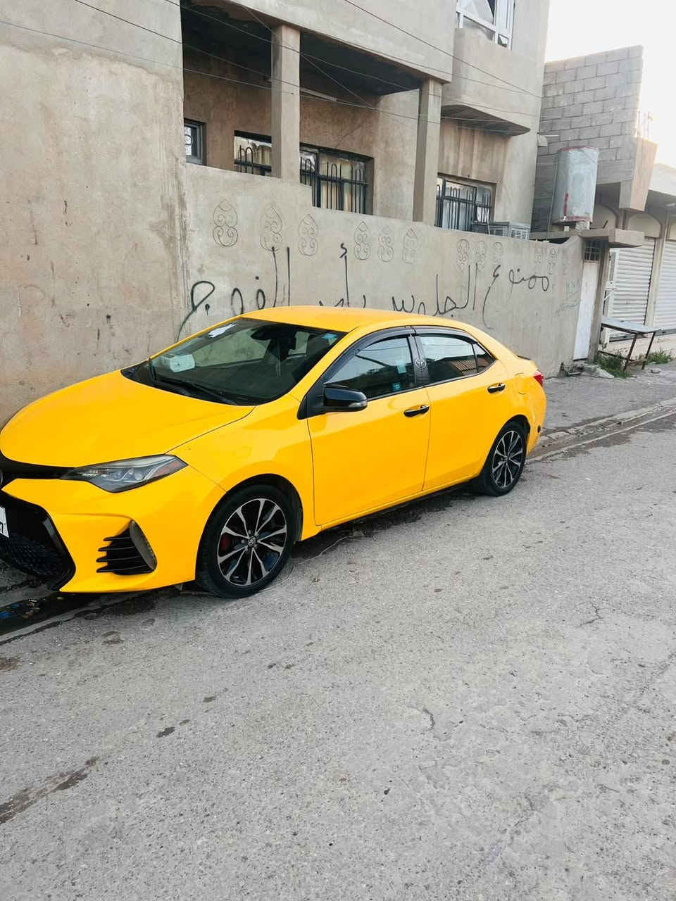السلام عليكم كورلا 2018
SE
هذا الضرر موضح بالصور وبيها باب مبدل الي وراء السايق اصلي 
كير محرك شرط 
المحرك امبدل بي كازكيت 
رقم بغداد سنوية 2029 بسم صاحبه هو الي يبعك
منظومة غاز 
تخم تاير جديد والسيارة احلى من الصورة 
السعر 160
#ملاحظة ترهم مراوس مع كورلا فقط حصرا 2018 او 2019

ابيض  فول هم ترهم 
#ملاحظة مكلف بالنشر 
الإتصال على الرقم
*********** واتساب

