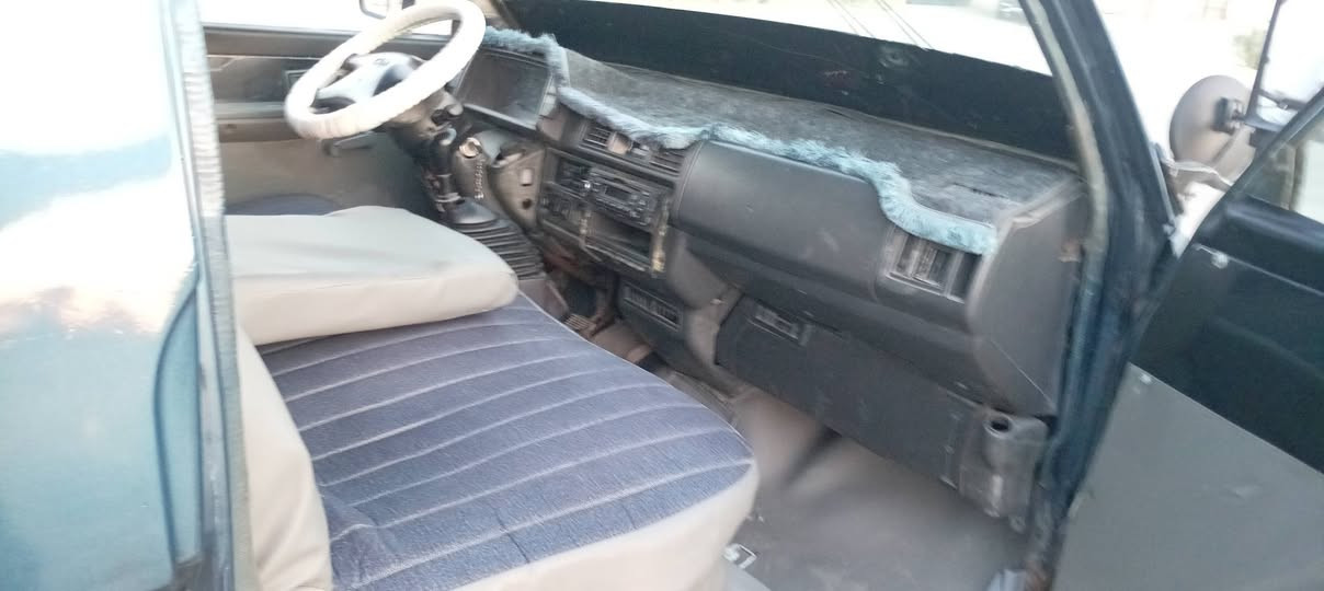 السلام عليكم كيا موديل ١٩٩٤ بغداد ألماني سنويه لنهاية ٢٨ مصغره هيئه ومرور مامطلوبه لو ربع تريد تحويل او وكاله مصبوغه جماليه محرك وكير واكسل مكفولات مشط ستيرن وباور جديد سلف وداينمو وباتري جديد طخم تاير جديد صار يومين شديتهن دوشمه جديده كهربائيات فوول السعر ٤٤ وبيه مجال خابر وتدلل مكاني بغداد للاتصال *********** او *********** أخوان مامتواجد علفيس نهائيا وخاص هم ماكوو
