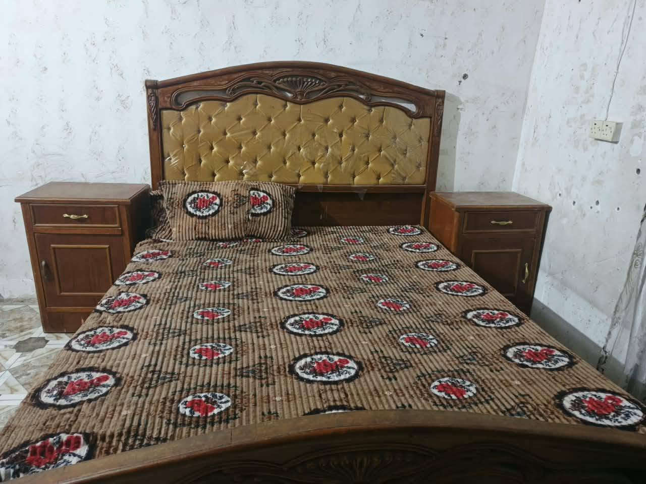 غرفه نوم للبيع لاتصال هذا الرقم 
‏‪***********‬‏
