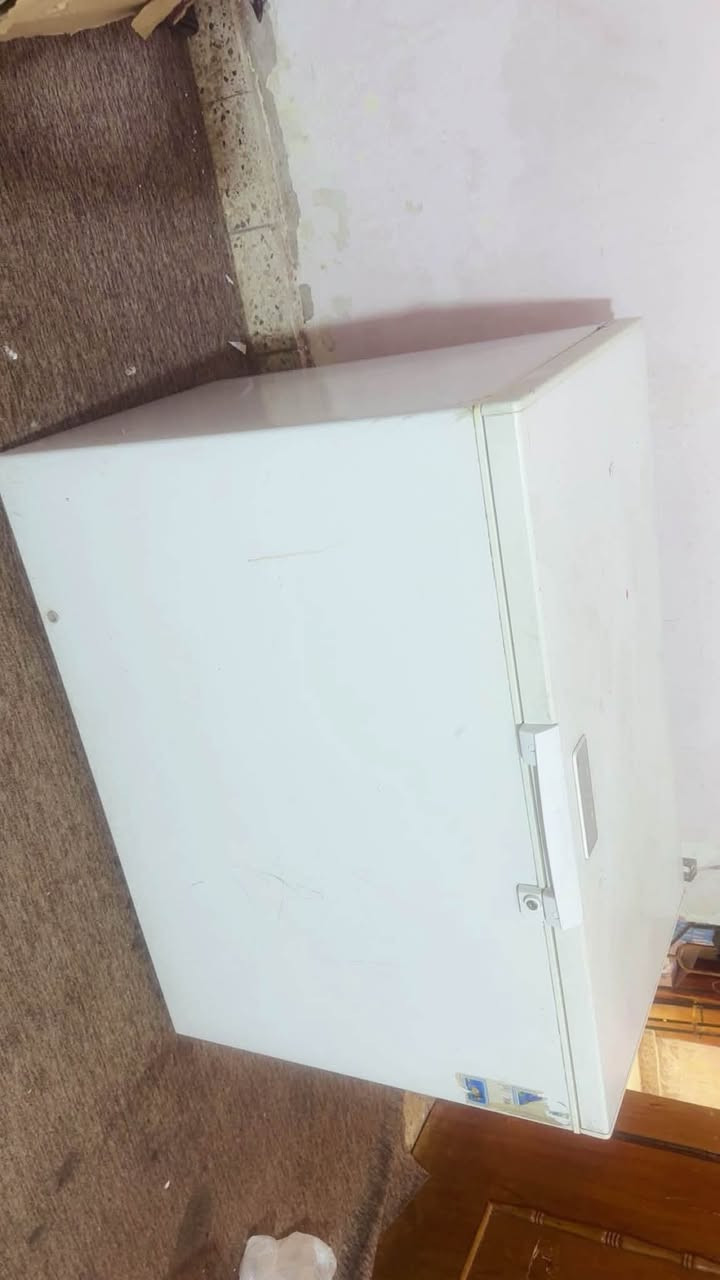 مجمده شغاله. فقط واير  يتغير  
150 وبيها مجال قليل ***********
