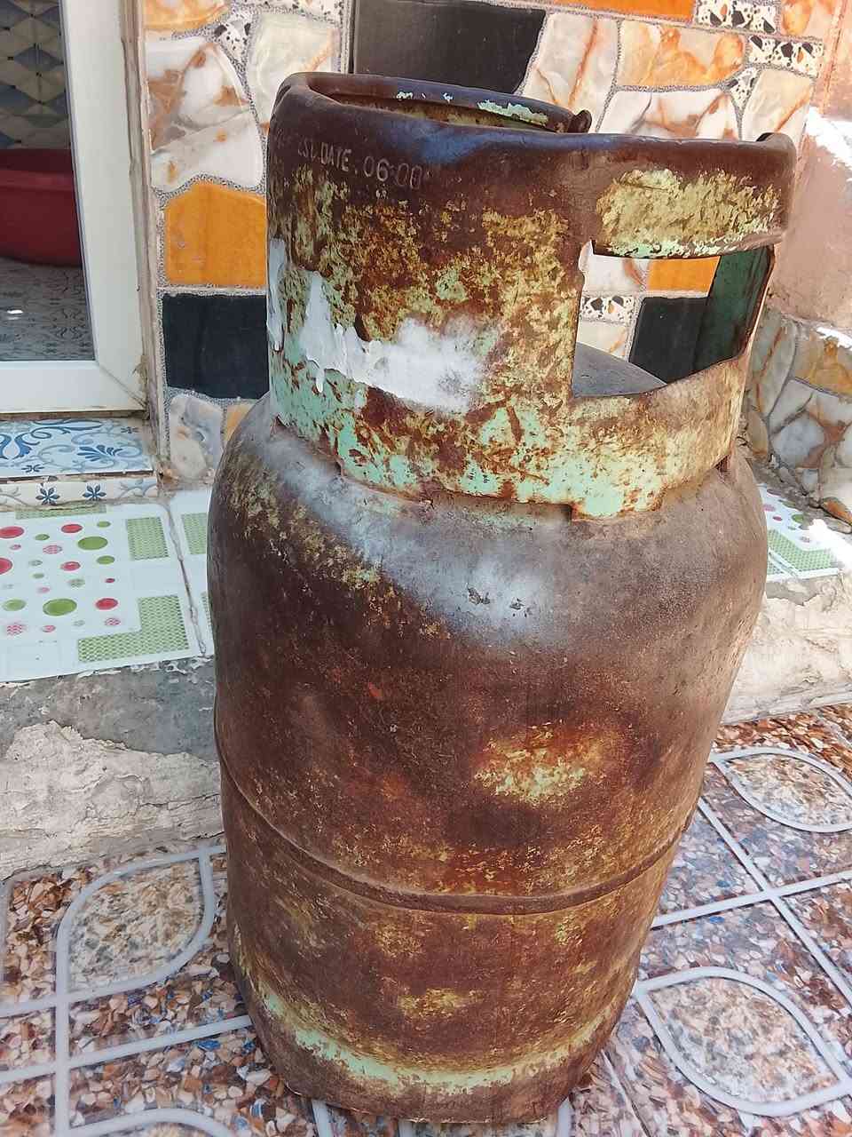 دبة غاز عراقيه سعر 65
***********
