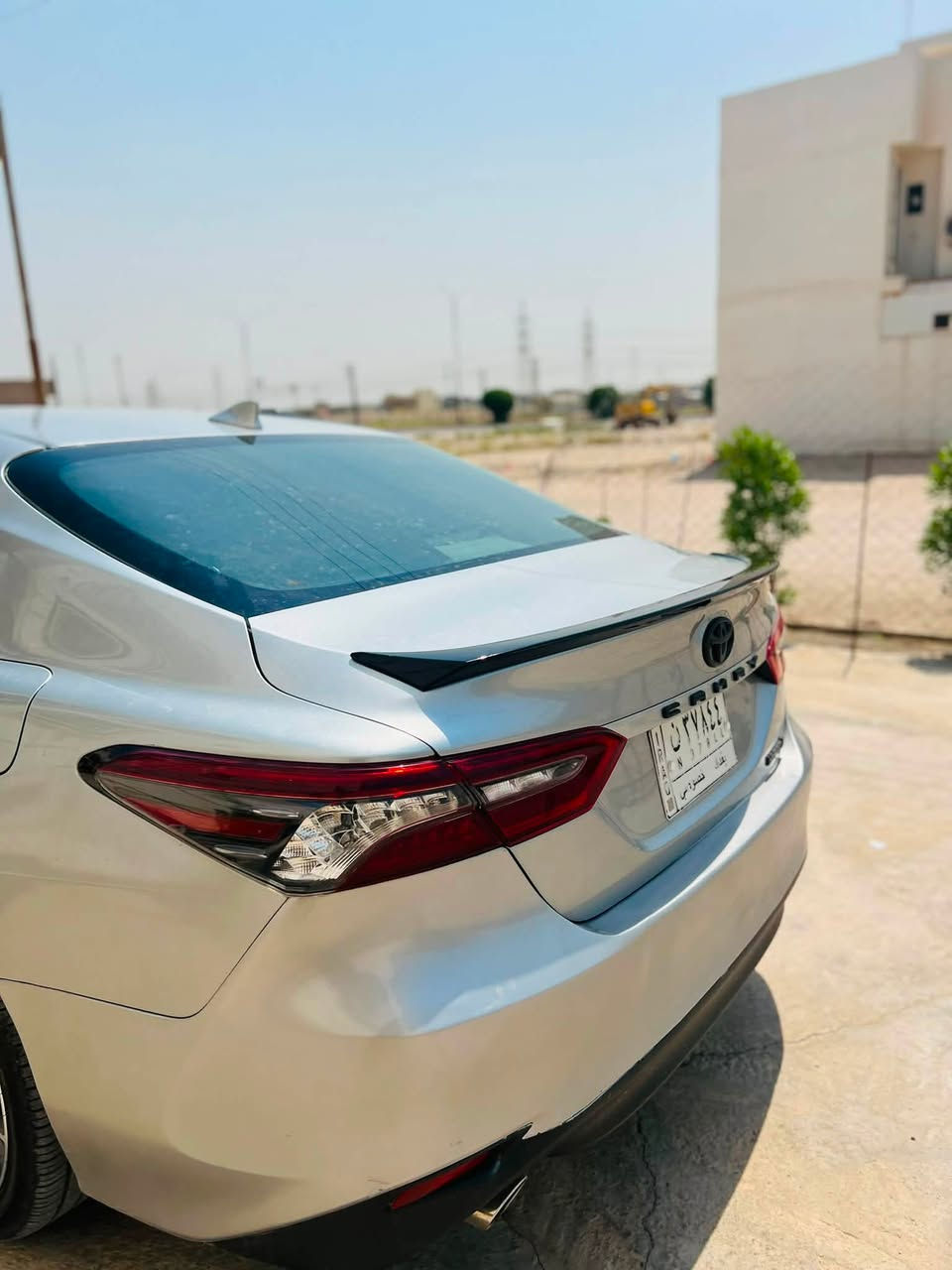 كامري للبيع هايبرد  2023XLE  سياره جديده
ماشيه 74
كشنات ثنين كهربائي
كشنات هيتر 
3 انظمه قياده 
سايد بريك كهربائي  
قطعتين تبرد
كشنات جلد اسود 
اناره داخليه بلادي 
رادار جانبي 
رادار خلي 
سياره جديده رقم بغداد
(ضرره جاملغ جه السايق كلير جاملغ عكس سايق بارد ) 
سياره جاهزه متصرف عليها شي 
السعر 200 بيه مجال قليل 
للاستفسار ***********

