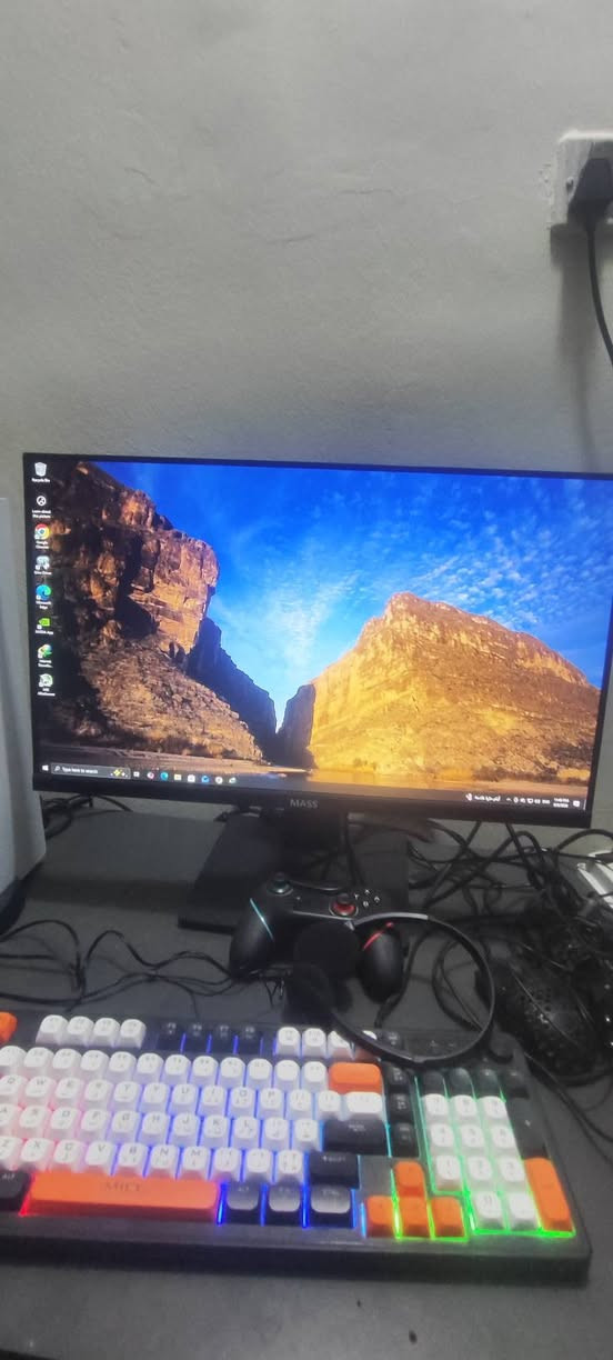شاشة ماس فول اشدي 180 هرتز IPS 135 الف ***********
