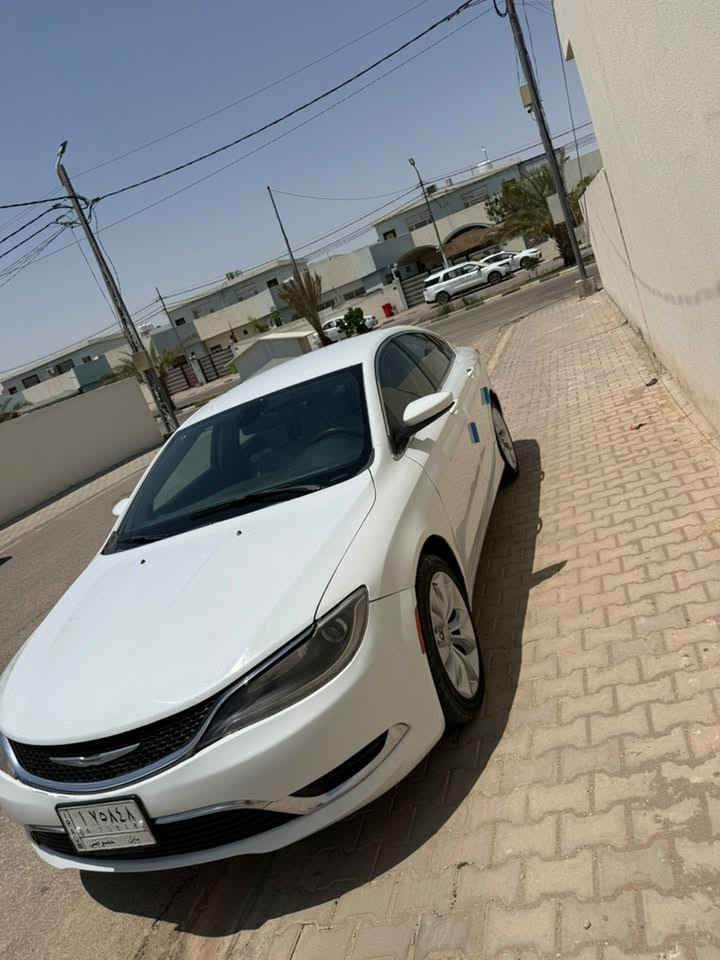C200  موديل ٢٠١٦
سياره بساتمهه واكفه يحتاجلهه تبدل طابوكه فقط 
 نظيفه ونصبتهه تخبل جاهزه من كلشي بيهه رشات وبارد بدون ضربه قويه شاصي ولغود كفاله وسونارهه وي الصور موجود ((سعرها ٨٠ قفل))
  مكاني بصره الشراي فقط يتصل ***********
