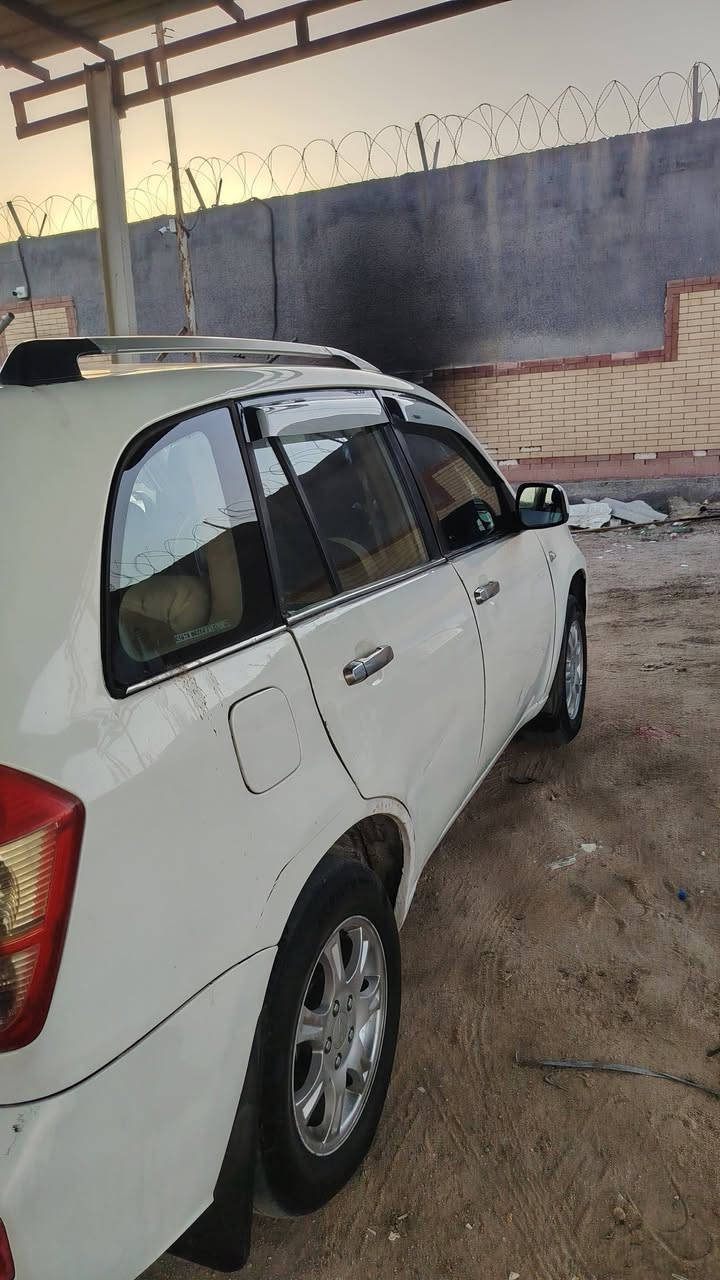 تيكو 2013 سيارة حلو نضيفة حداديه 100 بدي حلو نضيف منضومة تبريد جديدة محرك حلو لا تنقيص ولا تبخیر او مروس حسب القناعة ***********
