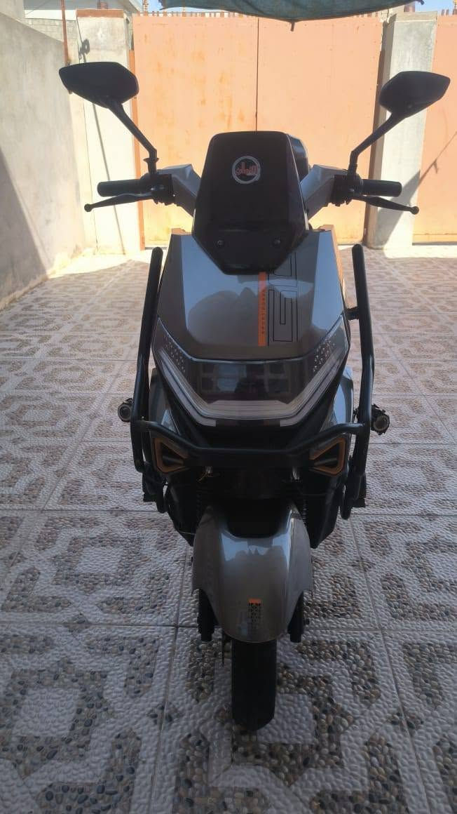 السلام عليكم
ماطور شحن للبيع 

السعر 700 الف 

6 بطاريات 

المكان موصل كوكجلي 

التواصل على الرقم 
***********
