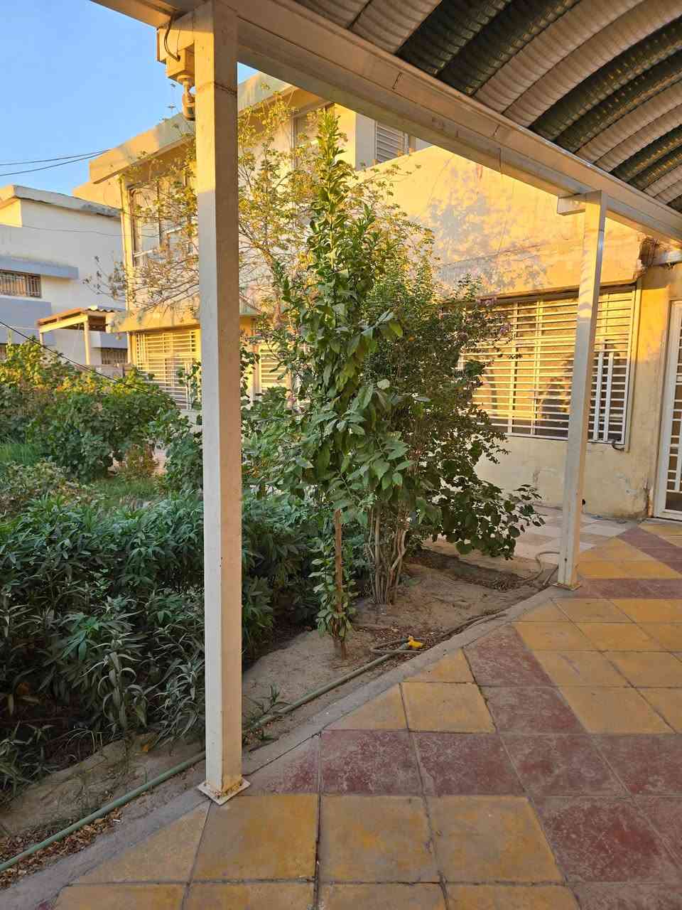 🏡 دار  تجاري _  للايجار  _ للايجار _ تجاري   🏡

📍دار موقعه جداا ممتاز 

🏡 يصلح كثير من الاستثمارات 
📍مدارس اهليه 
📍روضه 
📍صالون 
📍شركات 
📍مكاتب 

🏡 الموقع:  حله // الجمعيه // قريب على شارع 60 // 

💰 السعر:  خاص 
للاستفسار أو تحديد موعد للمعاينة يرجى التواصل على الرقم: 
‎***********
‎***********
‎
