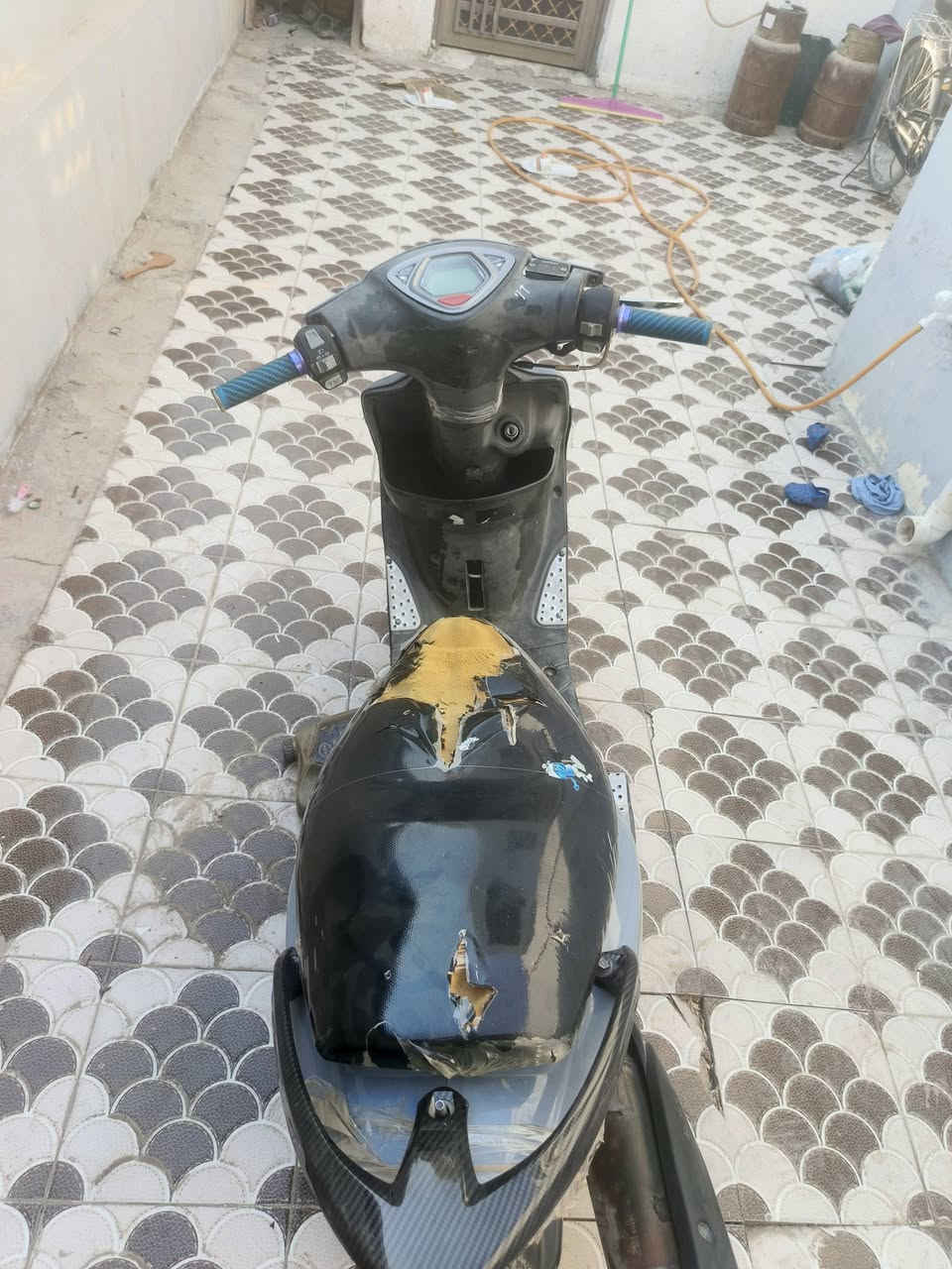 السلام عليكم ماكس عدله للبيع الدراجه مفتوحه مره وحده الدراجه خير من الله شلعه ومعدل نقصها فقط ذيل وترتيبات بسيطه ويل نجمه السعر 450 هذا رقمي ***********
