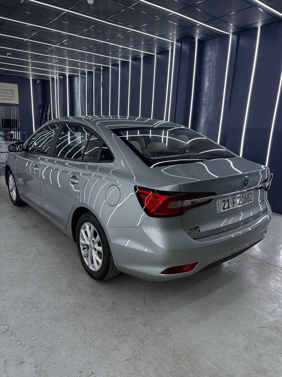 MG5 standart plus
مۆدێل 2024
بێ بۆیاخ و بێ شوخت و بێ چال و بێ تەرزە
تەنها ٨ هەزار کم رۆستوە وەک سفر وایە
سەنەوی تا ٢٠٣٠ تازەیە 
کامل گاعی بۆ دانراوە و سێرڤس کراوە
کەمێ دەرجەی زیاتر دەخوێنەتەوە بۆیاخەکەی
نرخی ١٠٤ گەلا و مەجال 
***********
*********** السليمانية, العراق

