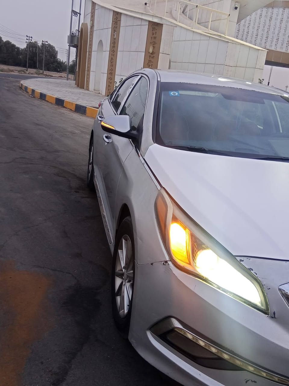 سلام عليكم سياره سوناته للبيع مديل 15وارد امريكي  ضربتها بنيد و جاملغ سياره بسمي مشروع وطني رقم مثنى انكليزي موصفات السياره كير ومكينه وحداديه  مكفولات وطخم تايرجديد  سيارة جاهزة خير من الله فول مواصفات عدا الفتحه  سعر 95وبيها مجال للشراي العنوان الناصرية الغراف  ***********
