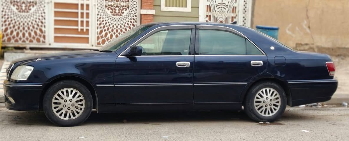 سلام عليكم ملكه ادوااات ادوااات
ملكة متوم طبق الأصل رقم سليمانيه شمالي سنوية لغاية 2029 گصة جنطة كهربائيات كلها شغالة تبريد شغال تخم تاير جديد مابيها نقص محرك ديفور اقتصادي  

السعر 28  وبيها مجال 

الرقم *********** ذي قار الغراف
