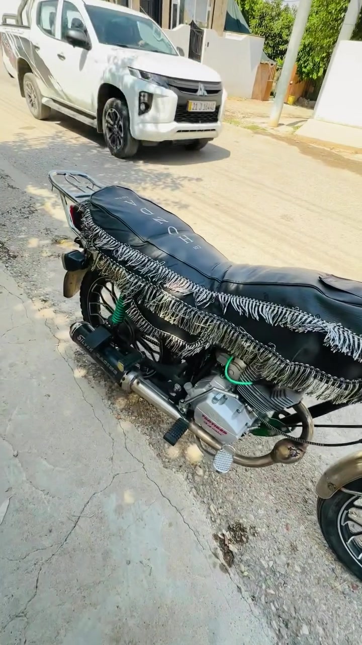 بۆ فرۆشتن  لۆک زۆر پاكە هەموشتێکی ئیشەکات ٤٥٠ ماعمەلەیەکی کەم هەڵەبجەی شەهید ***********
***********
